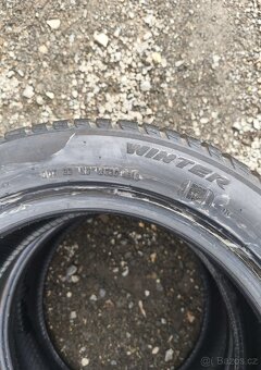 Pirelli SOTTOZERO 225/50/17 zimní sada - 3