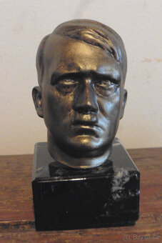 Busta Adolf Hitler - mramor - 3