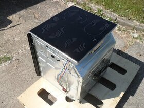 VESTAVNÝ ELEKTRICKÝ SPORÁK/TROUBA WHIRLPOOL,LCD,tř.A,PĚKNÝ - 3