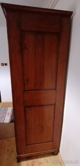 Šatní skříň - 3