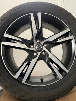 Original alu Volvo XC60 R-design r19 + 235/55/19 - 3