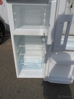 Nabízím menší lednici Elektrolux. Plně funkční.Boxy nepraskl - 3
