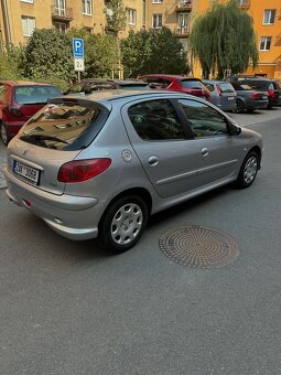 Peugeot 206 - 3