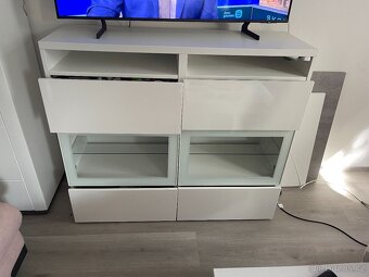 Sestava skříněk Ikea Besta - 3