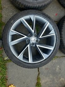 Alu Vega Škoda Superb III Karoq Kodiq R19 5x112 Pěkné - 3