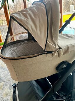 Britax Römer Smile III kočárek - 3
