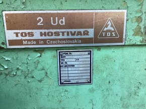 Frézka TOS 2UD-750 - 3