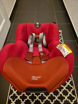 Autosedačka Britax Romer Dualfix i-Size - 3