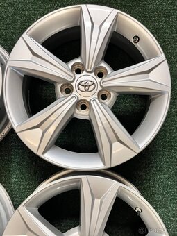 5x114,3 R17 Originál Alu Toyota C-HR - TOP stav - 3