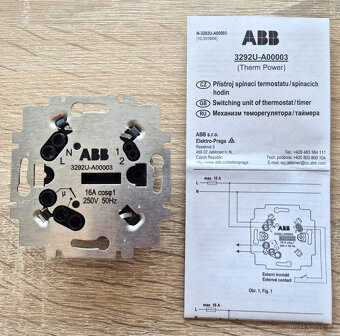 Pokojový univerzální programovatelný termostat ABB – 4 ks - 3