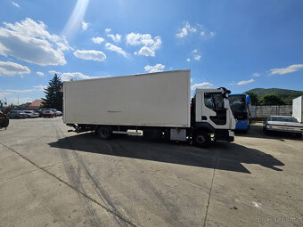 Skriňové Volvo FL6 r.v.2015 + hyd. čelo porucha motora - 3