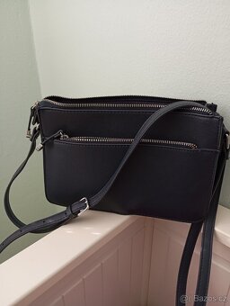 KABELKA CROSSBODY MODRÁ - 3
