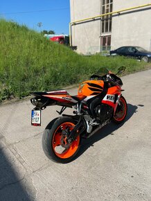 Honda CBR 1000rr repsol (2007) - 3
