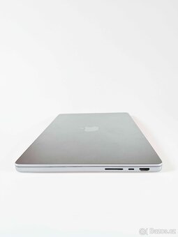 MacBook Pro 14 M1 - 3