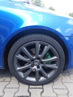 Škoda Octavia 2 RS 2.0 TFSI - 3