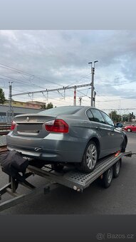 BMW E90 325i Veškeré díly - 3