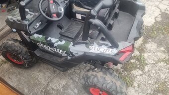 Dětské autíčko pro dvě děti s 4 motory - 3