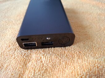 ASUS ZenPower Pro (powerbanka) - 3