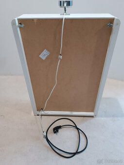 Zrcadlová skřínka se světlem - 3