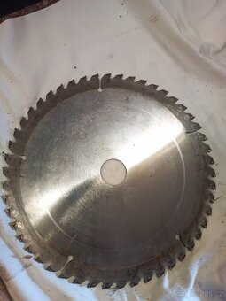 Řezný kotouč PILANA FMX-L200K40 Ot. 9600 nový - 3