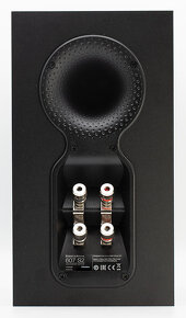 Anglické sloupové reprosoustavy Bowers Wilkins 703 S2, nové - 3