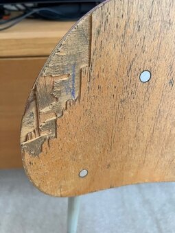 2 x stará, malá židlička - 3