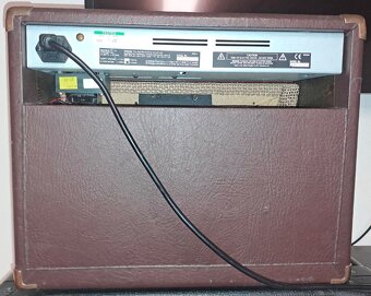 Akustické kombo LANEY LA30C - 3