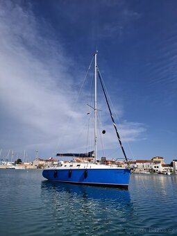 Prodám kajutovou plachetnice avar 32 - 3