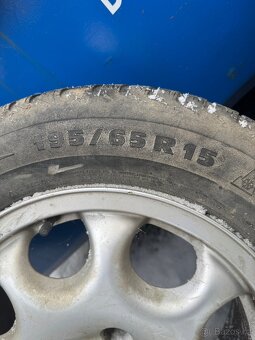 Volkswagen Golf 4 - 3