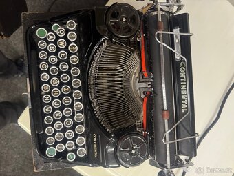 Starožitný psací stroj CONTINENTAL - 3