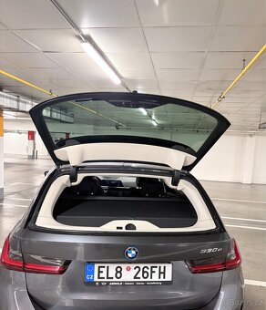 BMW 330e Touring (G21) Plug in hybrid - 3