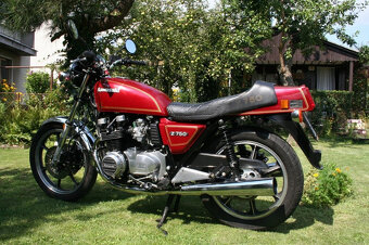Prodám KAWASAKI 750 KZ E1 - 3