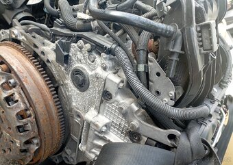 BMW 118  - kompletní motor N47  - motor, převodovka, - 3
