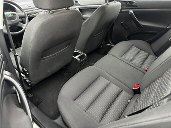 Škoda Octavia II facelift 1.2TSi, r.2010, rozvody, klima - 3