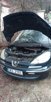 Peugeot 807 nafta 7míst - 3
