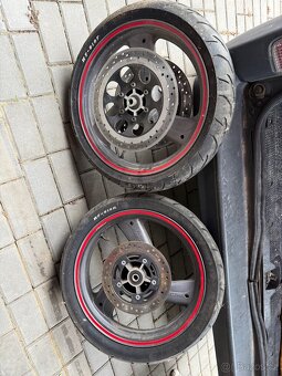 Prodám kola a přední tlumiče na motorku - 3