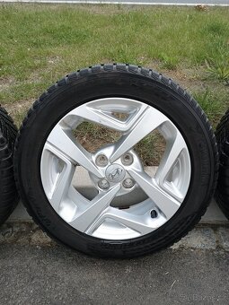 Originální ALU kola Hyundai i10 R15 + zimní pneu - 3