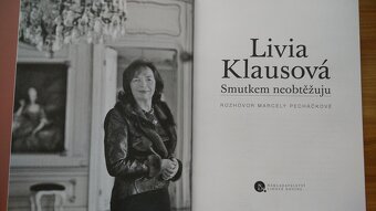 Livia Klausová - Smutkem neobtěžuju, životopis, Václav Klaus - 3