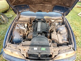 E39 520i - 3