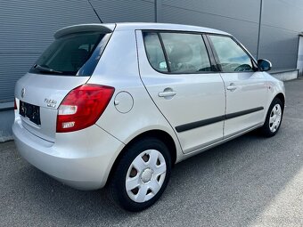 Škoda Fabia 1.4i 16V 63kw TEMPOMAT El. okna 84 000km KLIMA - 3