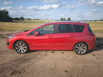 Peugeot 308 SW 1,6 e-HDi 82kW, 2012, první maj., nové v ČR - 3