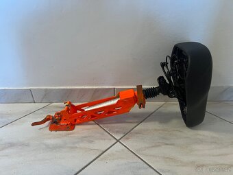 Sedátko pro elektrokoloběžky - 3