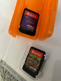 Nintendo Switch (Minecraft, Spyro + další hry na účtu) - 3