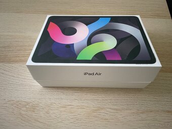 iPad Air 4 generace 64GB - 3