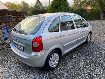 Citroën Xsara Picasso 1.6, 80 kw rok:2010 - 3
