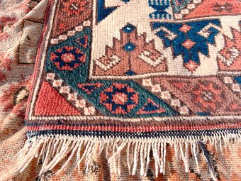 Pěkný starý ručně tkaný zachovalý koberec v.4 - 3