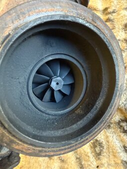 Turbo bmw e60/61 525d 145kw - 3