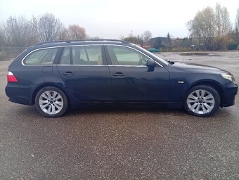 BMW e61 530 d 170 Kw manuál - 3
