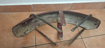 Blatníky jawa 250. 350 - 3