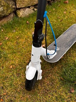 Elektrokoloběžka GoGen - 3